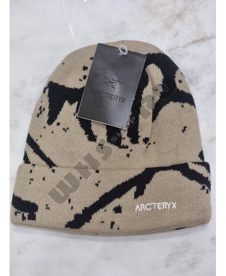 Оригинал зимняя мужская  шапка Arcteryx  28132