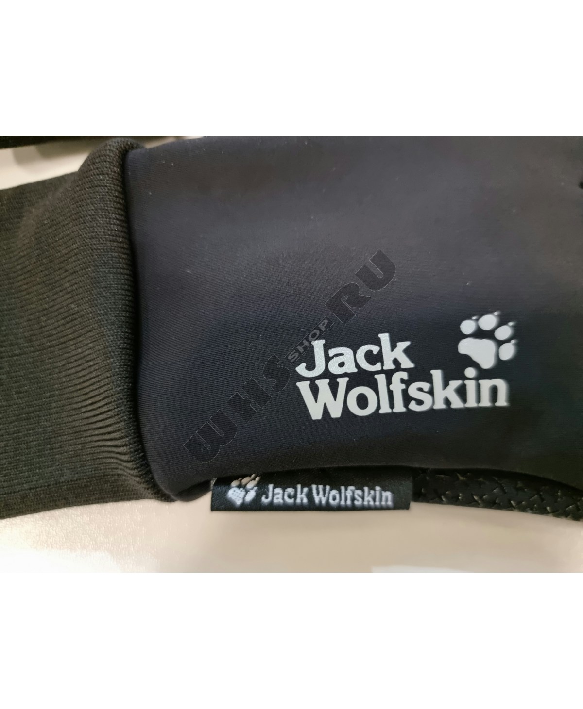 Оригинальные сенсорные зимние перчатки Windstopper SoftShell Jack Wolfskin